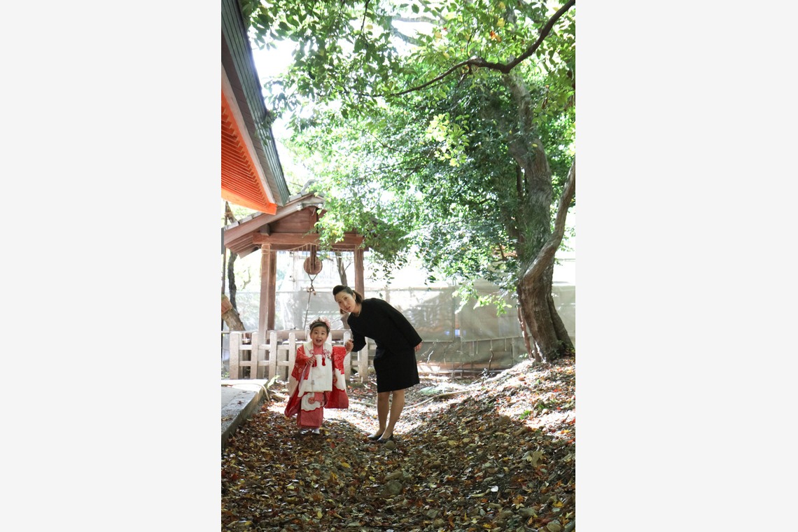 スマイルハンターが出張撮影した家族写真(キッズ,ベビーフォト)などが写った「七五三ロケーション撮影」の家族写真