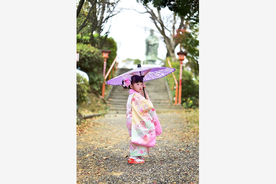 66 atelierが出張撮影した家族写真(キッズ,ベビーフォト)などが写った「記念」の家族写真