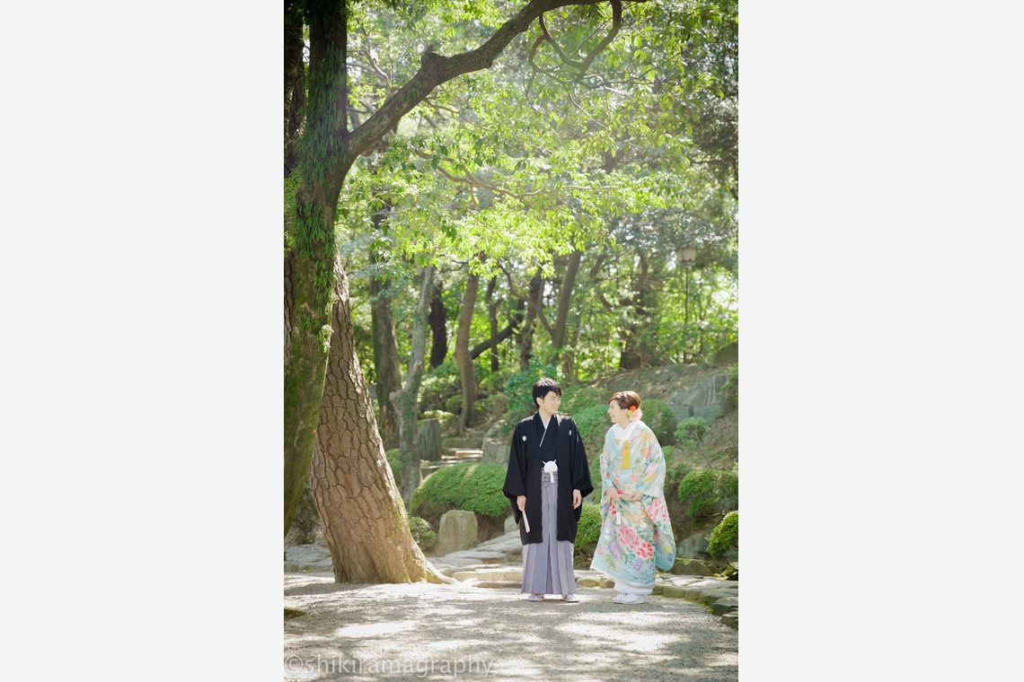 シキラマ グラフィーが撮影した写真のアルバム「和装/ビーチ」