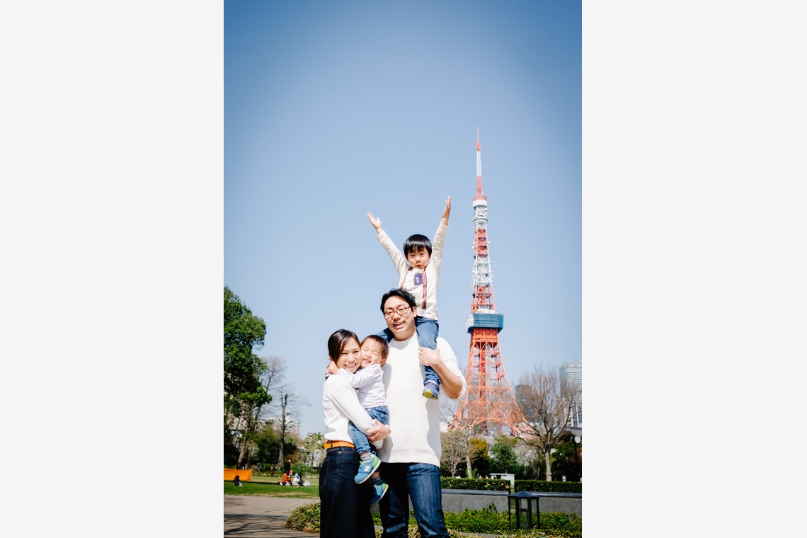 アトリエ　エピカ/清水　一哉が出張撮影した家族写真(キッズ,ベビーフォト)などが写った「桜フォト」の家族写真