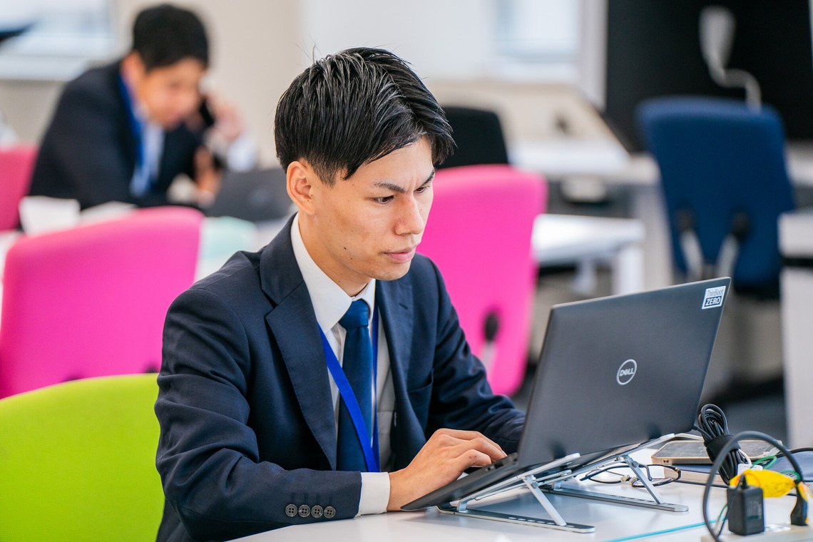 大野颯が撮影した写真のアルバム「法人」