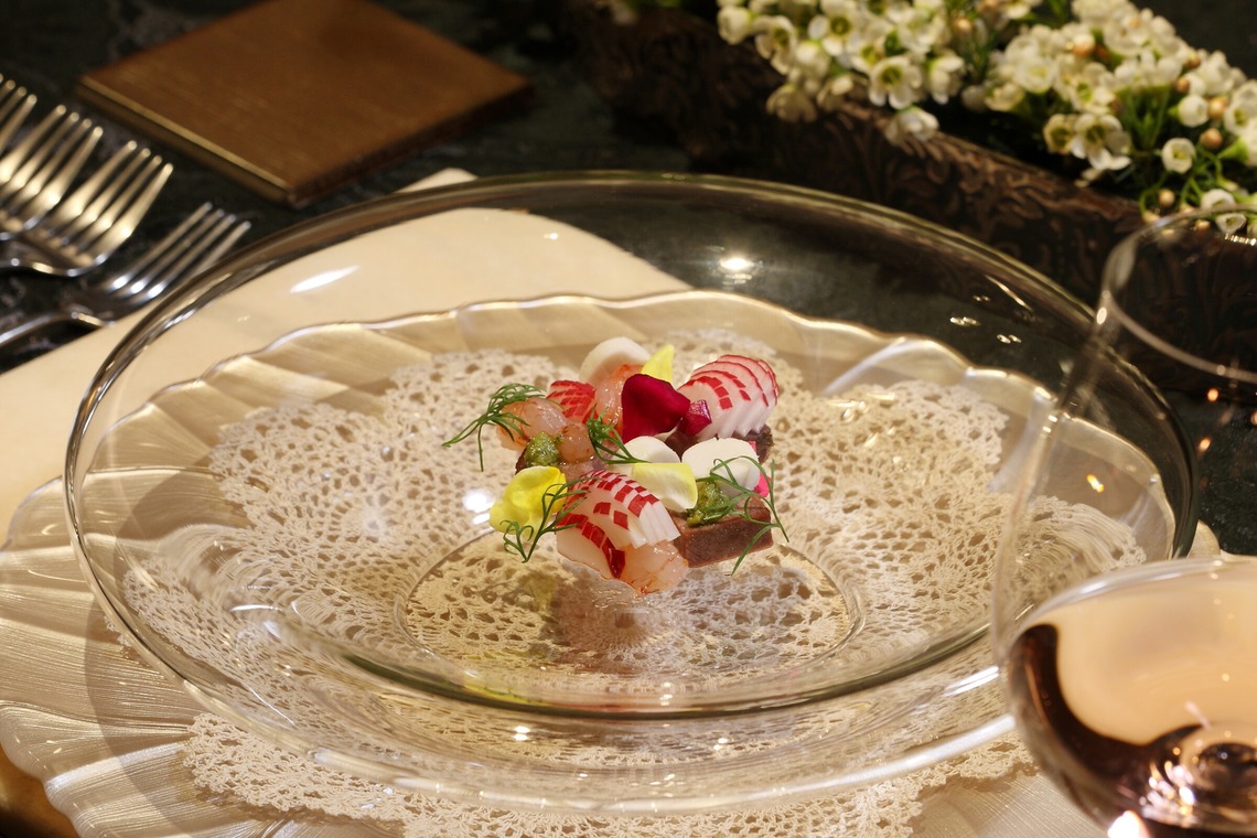 森安　照が撮影した「ホテル・レストラン（料理・ワイン・シャンパン・シェフ・ホールスタッフ・内観・イメージカット）」の写真