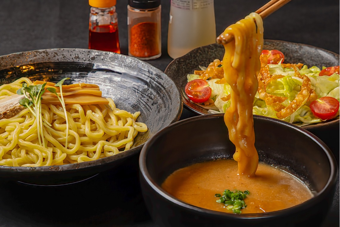 内海　利彦が撮影した「ラーメン店のメニュー」の写真