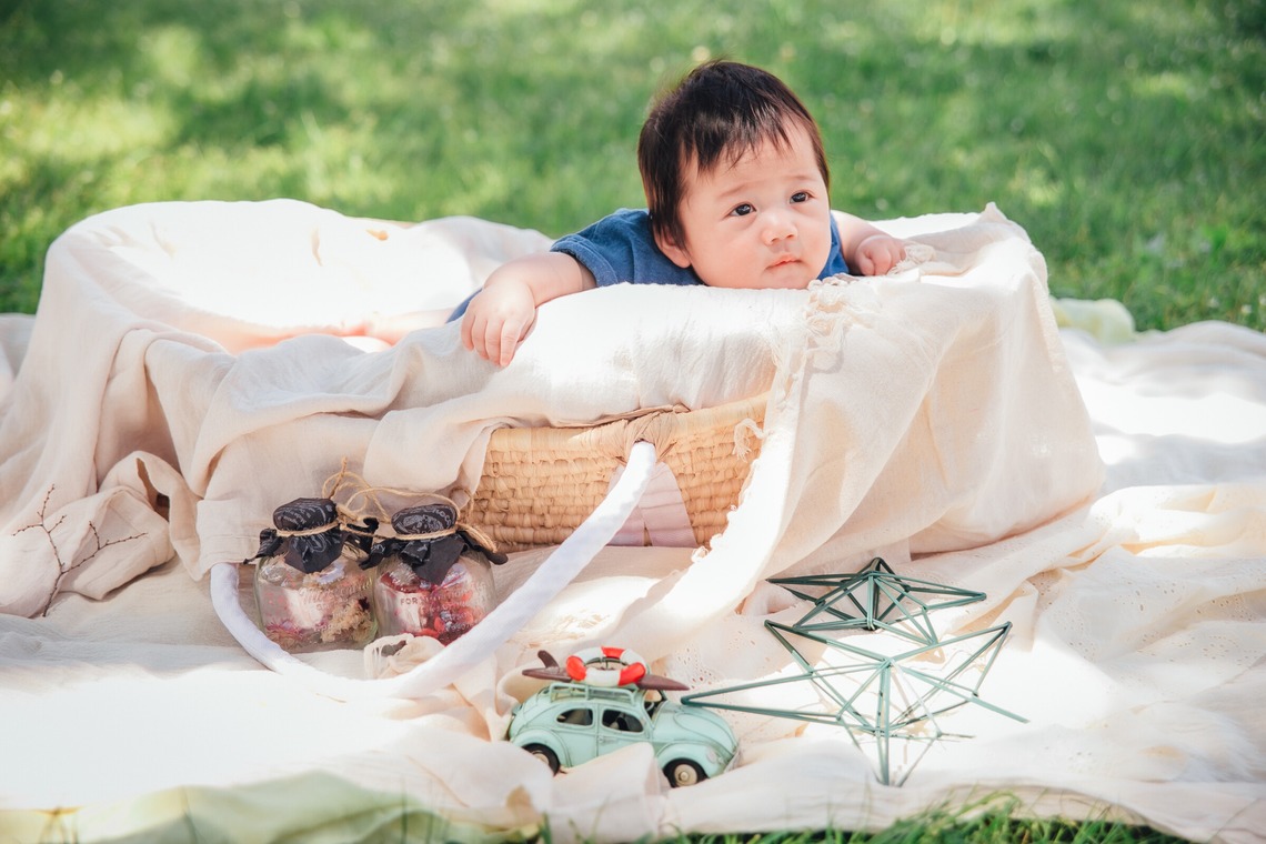 橋爪楽々が撮影した写真のアルバム「ロケーションファミリー」