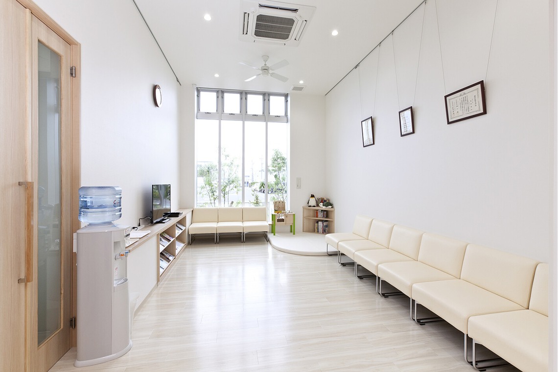 末安 善之が撮影した写真のアルバム「クリニック」