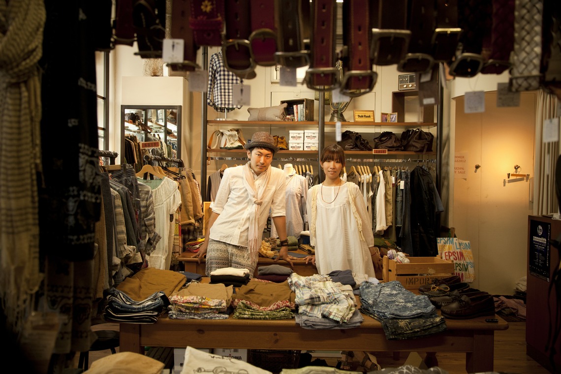 Luce photo studio (本間 孝敏)が撮影した写真のアルバム「エンゲージメントフォト」