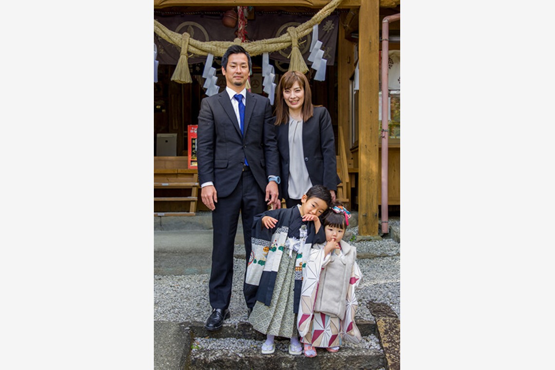 waka photoが出張撮影した家族写真(キッズ,ベビーフォト)などが写った「七五三撮影」の家族写真