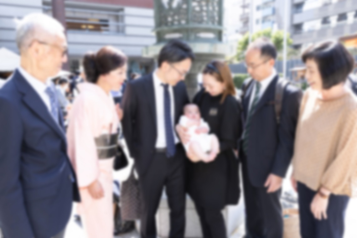 杉安写真事務所が出張撮影した家族写真(キッズ,ベビーフォト)などが写った「ご家族様からご依頼撮影」の家族写真