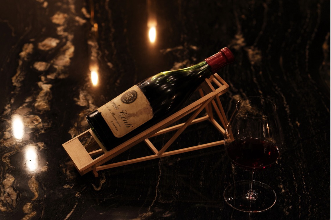 森安　照が撮影した「ワイン・シャンパン・レストラン内観・イメージカット」の写真