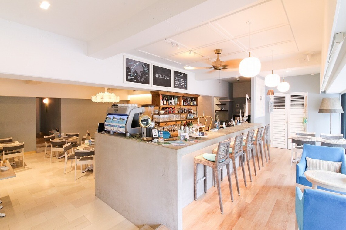 世登理恵が撮影した写真のアルバム「飲食店の内外観」