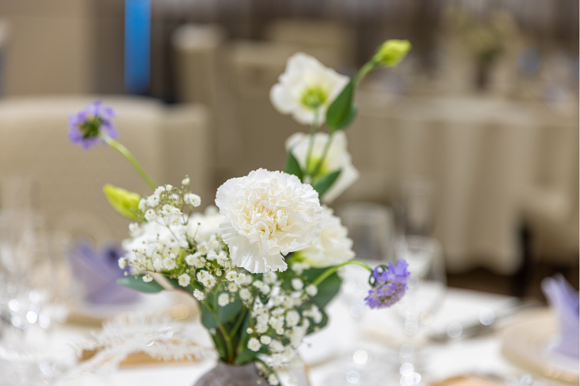 内海　利彦が撮影した「披露宴会場の花装」の写真