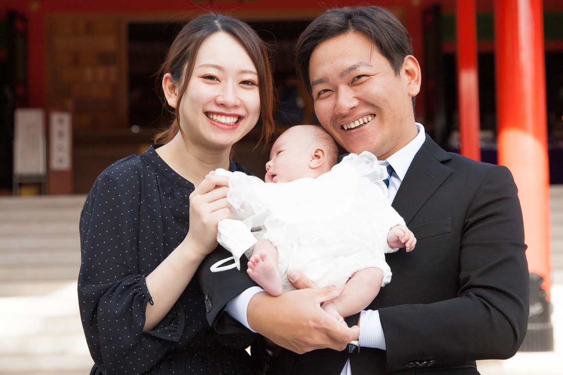 中井企画が出張撮影した家族写真(キッズ,ベビーフォト)などが写った「お宮参り」の家族写真