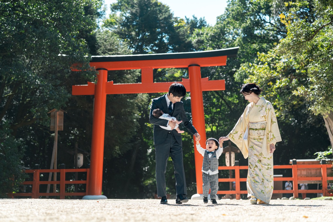 櫻井一平が出張撮影した家族写真(キッズ,ベビーフォト)などが写った「ファミリーフォト」の家族写真