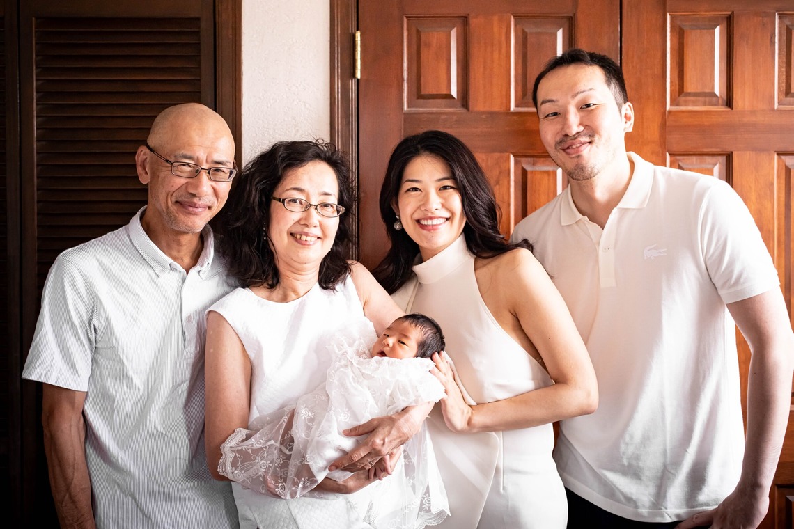 kudophotoが出張撮影した家族写真(キッズ,ベビーフォト)などが写った「ニューボーン＿まとめ」の家族写真