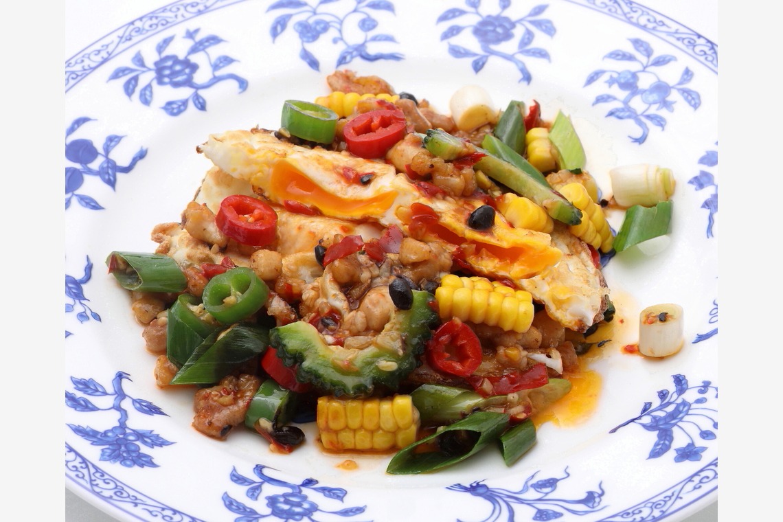 森安　照が撮影した「四川料理」の写真