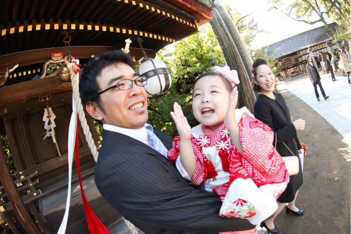 スマイルハンターが出張撮影した家族写真(キッズ,ベビーフォト)などが写った「七五三ロケーション撮影」の家族写真