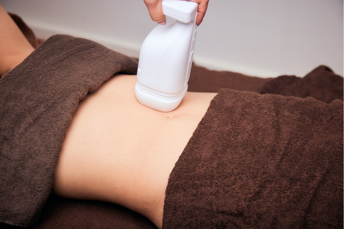 ケイムラナカが撮影した写真のアルバム「サロン」