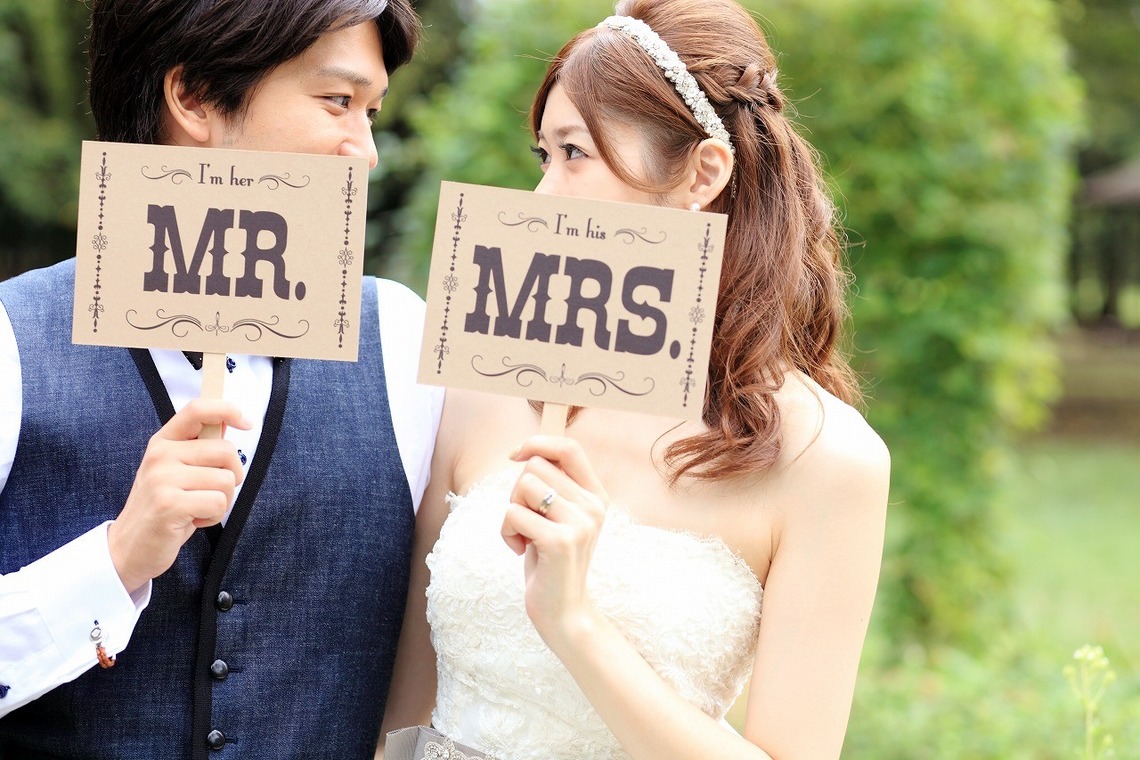 ほんとうにかわいい結婚写真ecoo（エクー）が撮影した写真のアルバム「ロケーション/洋装」