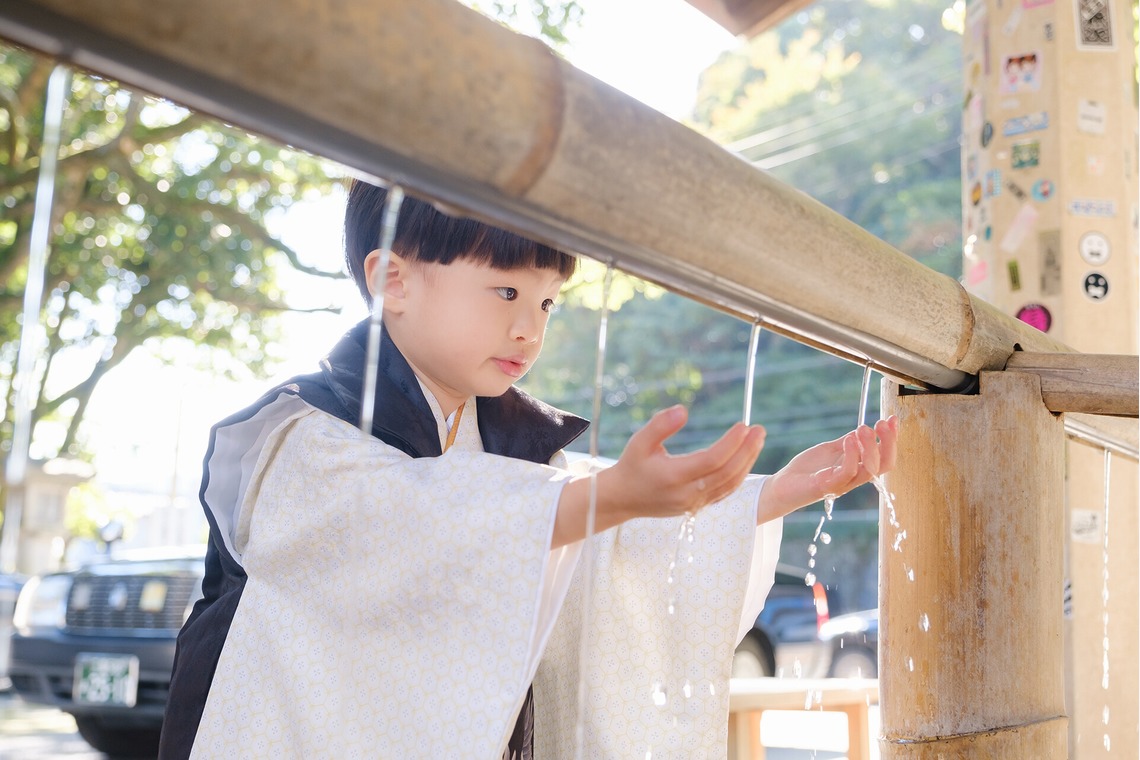 高夏写真店が出張撮影した家族写真(キッズ,ベビーフォト)などが写った「七五三の撮影」の家族写真