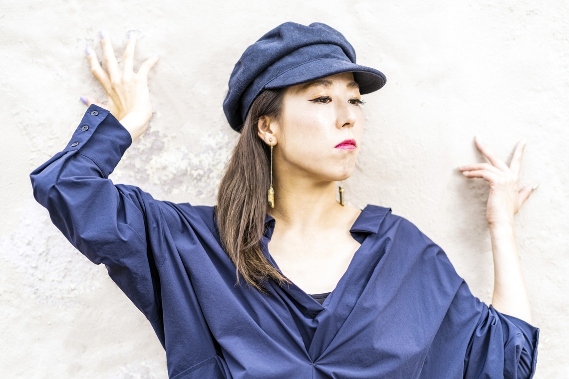 渡邉芳久が撮影した「アーティスト・プロフィール写真」の写真