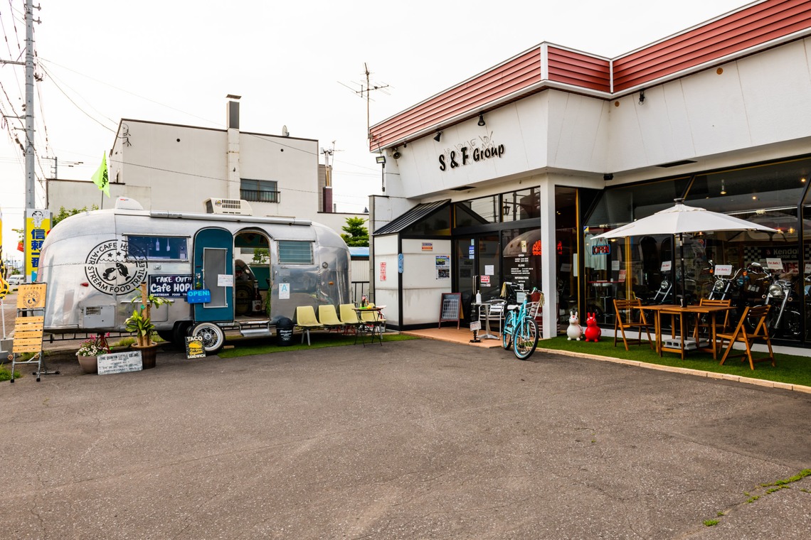 DESIGN STUDIO EEが撮影した写真のアルバム「料理、店舗撮影　西アメリカ風シーフード料理 CafeHOPE（北海道東旭川）」