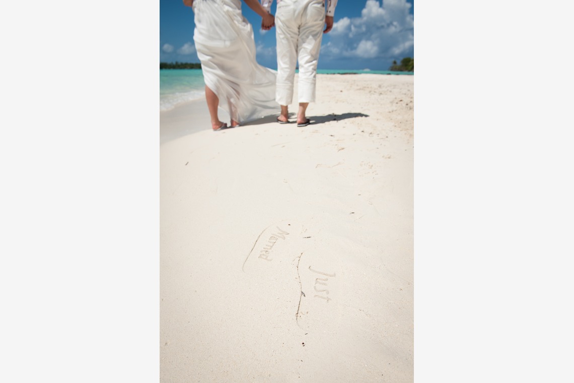 Photo of  taken by SOMETHING BLUE WEDDING & PHOTOGRAPHY (Ben Duluc)