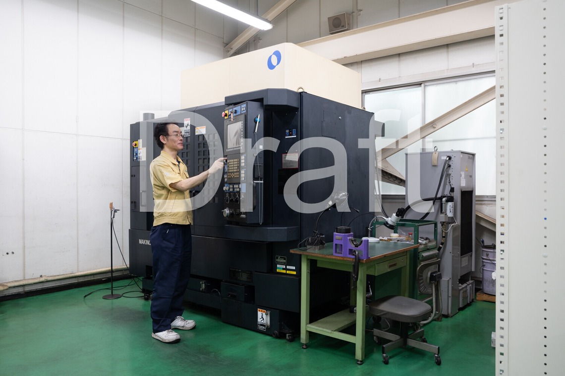 曽川拓哉が撮影した写真のアルバム「工場撮影」