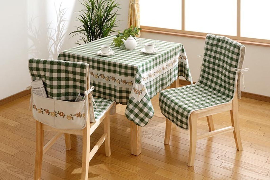 有限会社スタジオホリデーが撮影した写真のアルバム「インテリア関係　セット組　家具，什器」