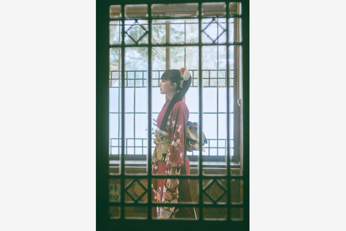 てるとる（佐藤陽亮）が撮影した写真のアルバム「ライティング撮影(ポートレート)」