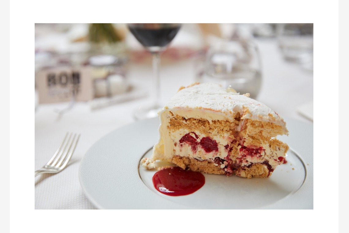 Photo of Wedding in Paris taken by Noa Photography Paris