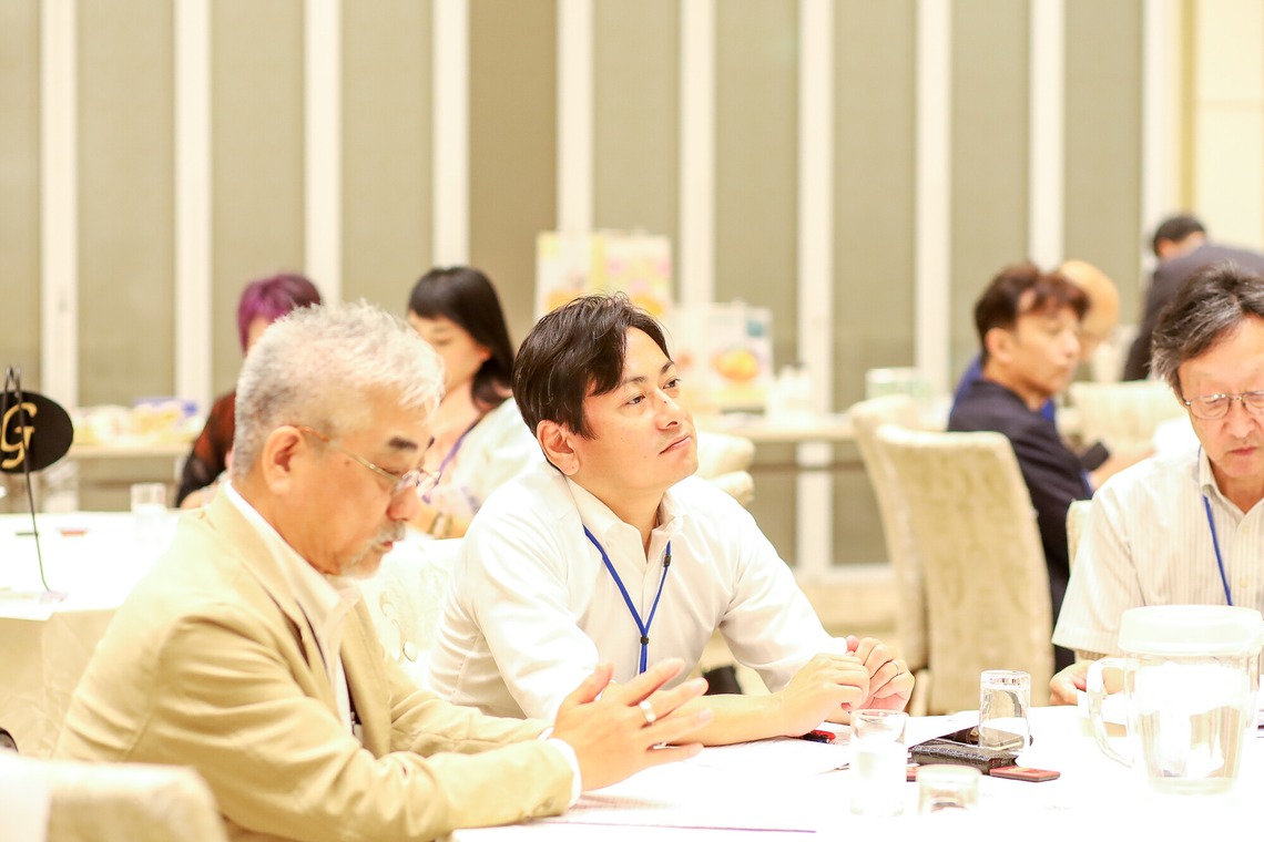 なかがわさとみが撮影した「ビジネス交流会の写真撮影」の写真