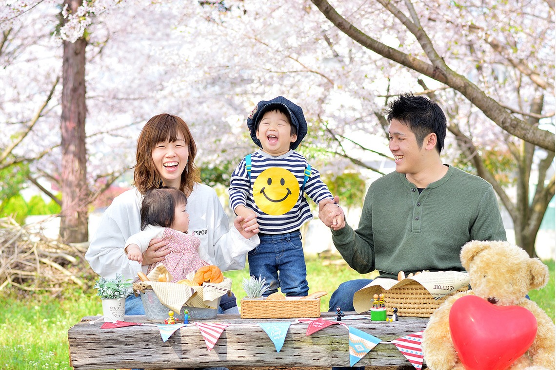 Design studio lumière（井上 敦仁）が撮影した写真のアルバム「みんなでお花見」