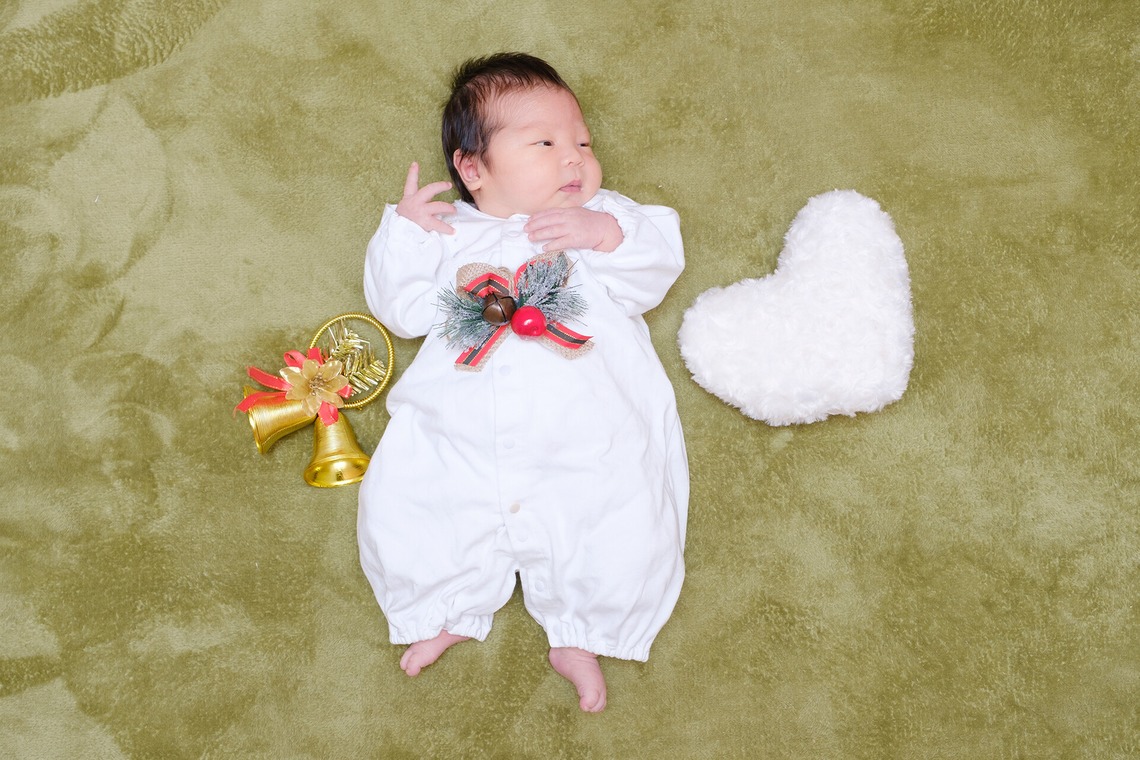 高夏写真店が撮影した「ニューボーンフォトの撮影」の写真