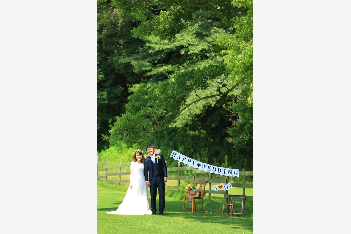 Photo of outdoor pre wedding photos taken by STUDIO AQUA