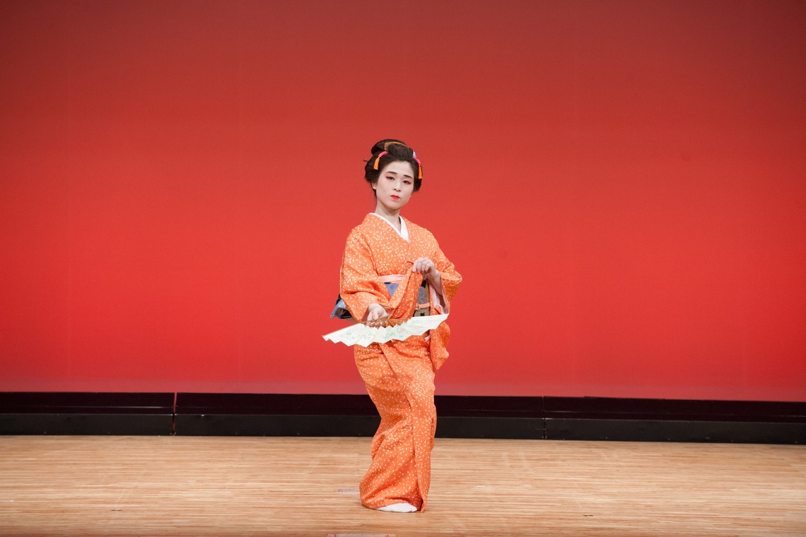 十時写真事務所が撮影した「踊り」の写真