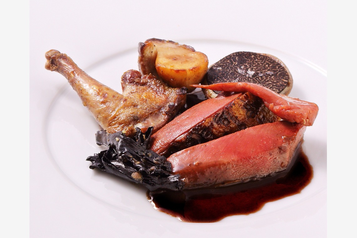 森安　照が撮影した「ステーキ・ステーキ弁当・カレー」の写真