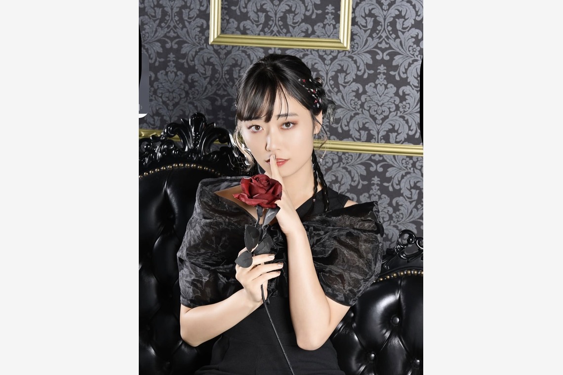 小野伸晃が撮影した「宣材」の写真