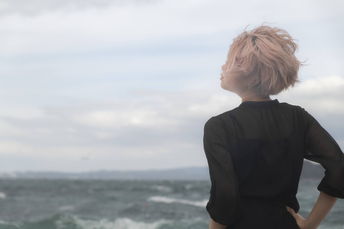 ならもとかずやが撮影した「屋外ポートレート」の写真