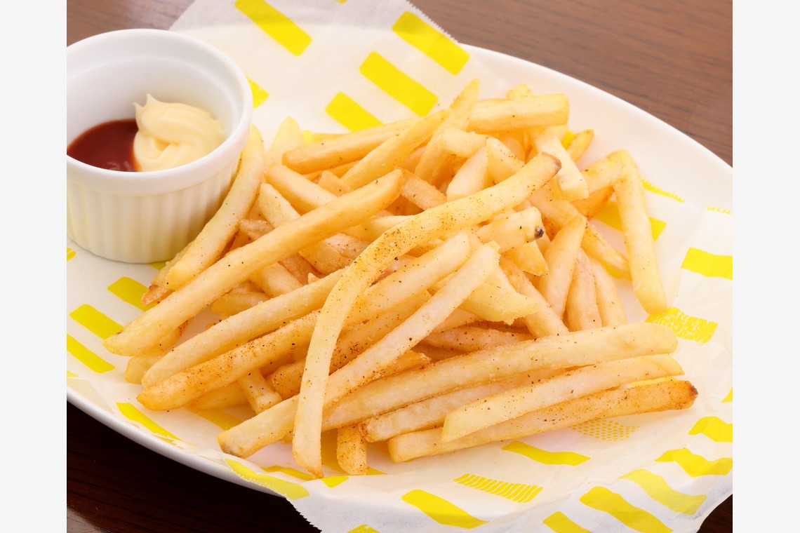 森安　照が撮影した「鶏丸ごと・チキン・から揚げ・ポテト」の写真