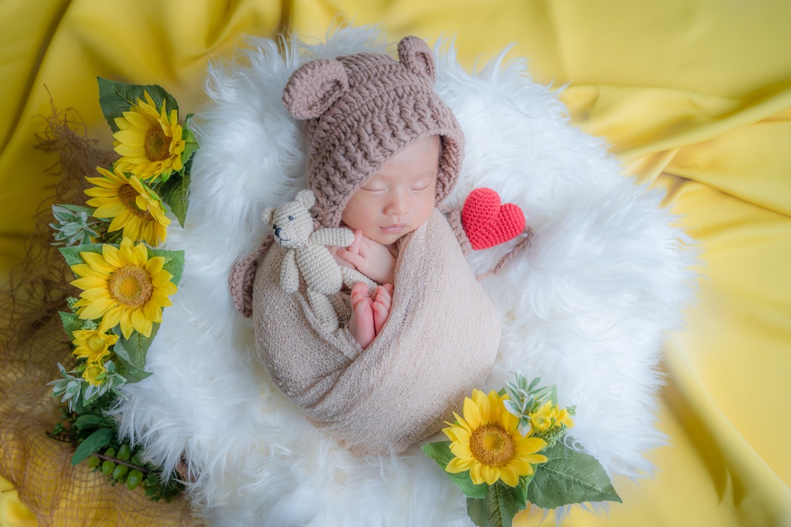 まんまるフォトが撮影したニューボーンフォトのアルバム「ニューボーンフォト」