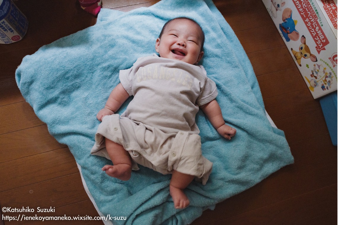 Katsuhiko Suzukiが撮影した写真のアルバム「Baby」