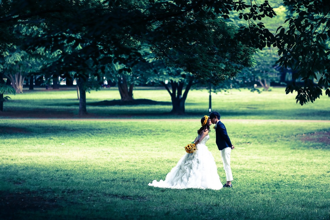 加倉井 規晃が撮影した「ロケーション・前撮り・公園・洋装」の写真