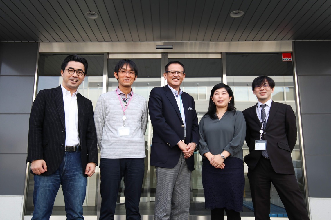 全国出張カメラマン【甲斐ルーカス】が撮影した「企業案件（店舗・会社・サロン・人物など）」の写真