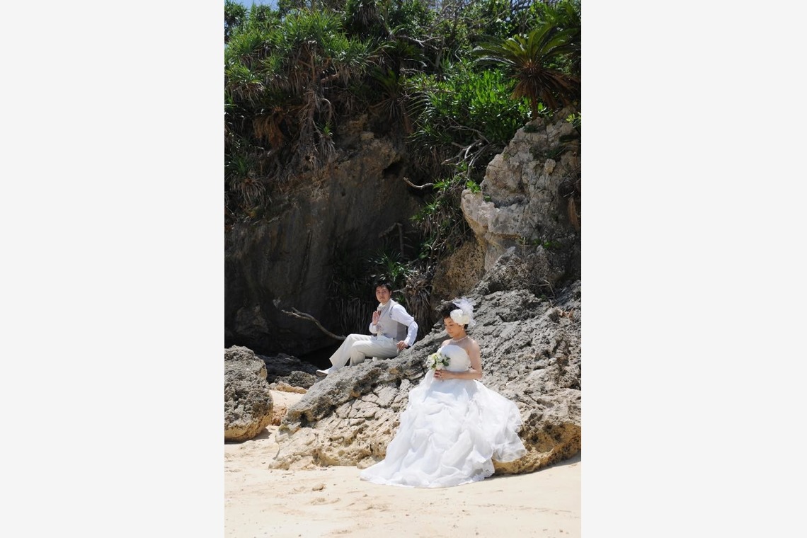 Album of the Wedding, Bridal taken by Avenir - Beach Photo wedding