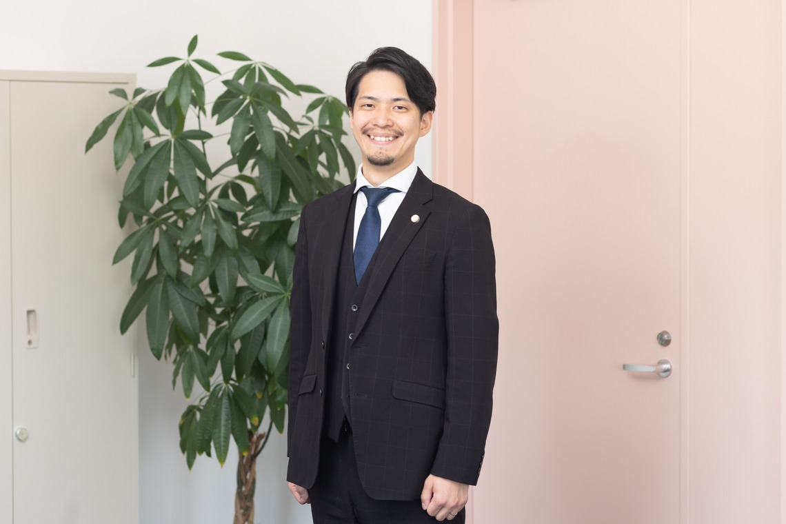 眞田 厚司が撮影した「ビジネスポートレート」の写真