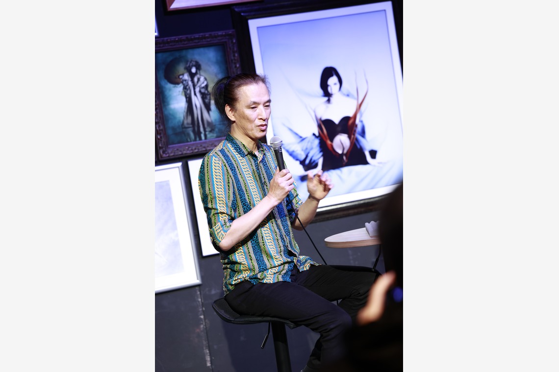 写真屋gonree　阿波根里恵が撮影した「野波浩 作品展 「ELEMENTS」」の写真