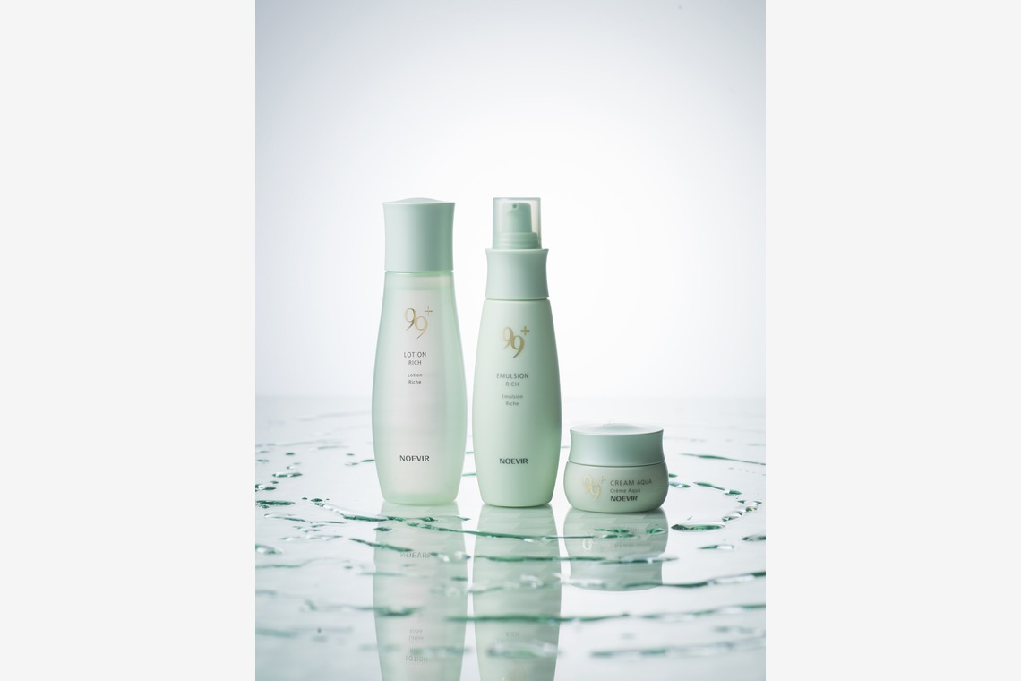 株式会社snowが撮影した「化粧品」の写真