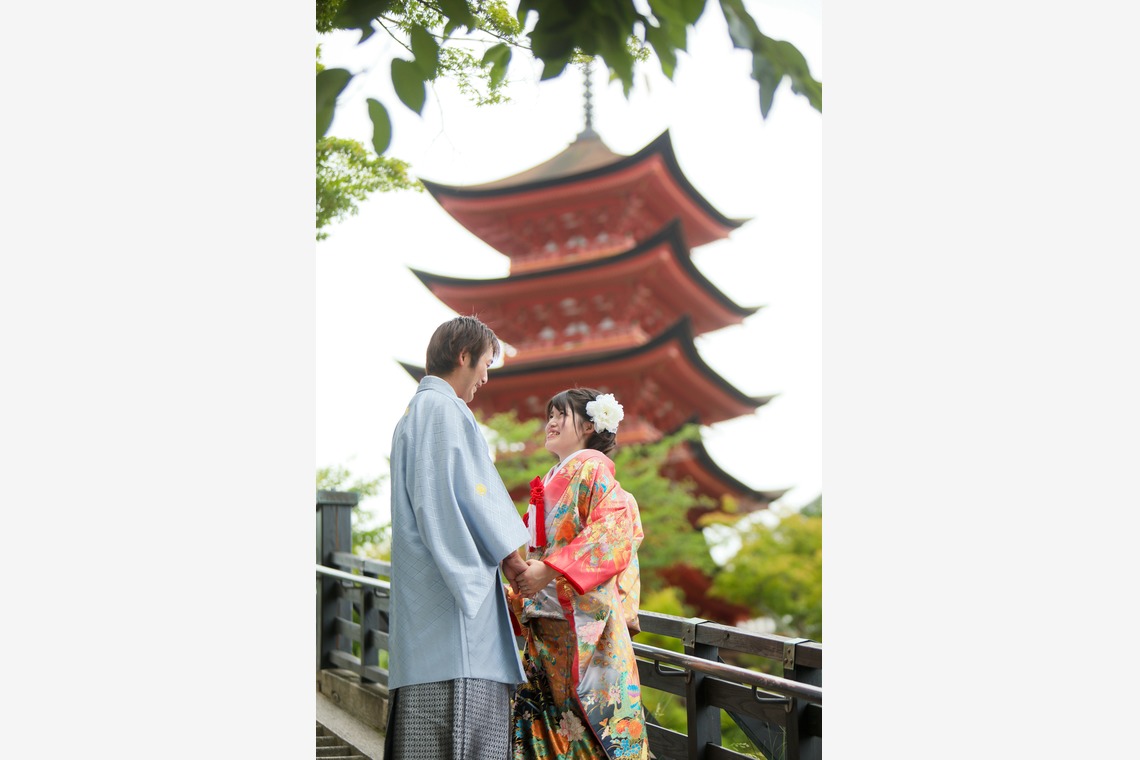 KIKIウェディングが撮影した写真のアルバム「宮島前撮り」