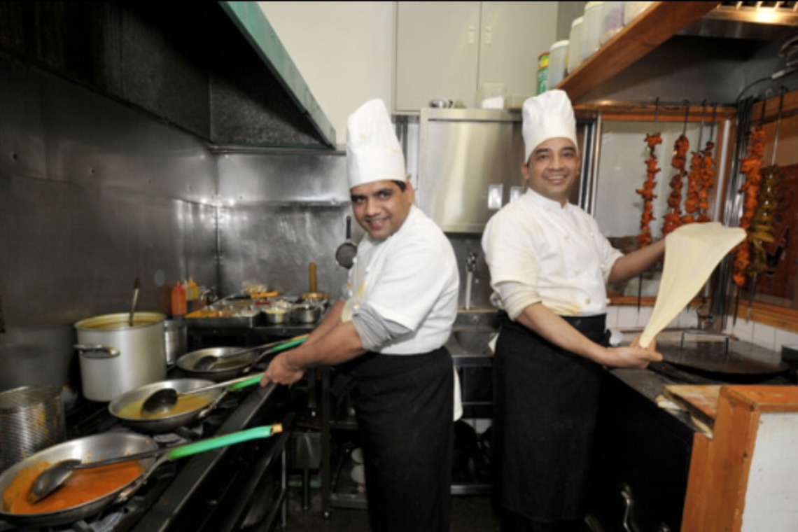 廣瀬穣が撮影した写真のアルバム「出張撮影」