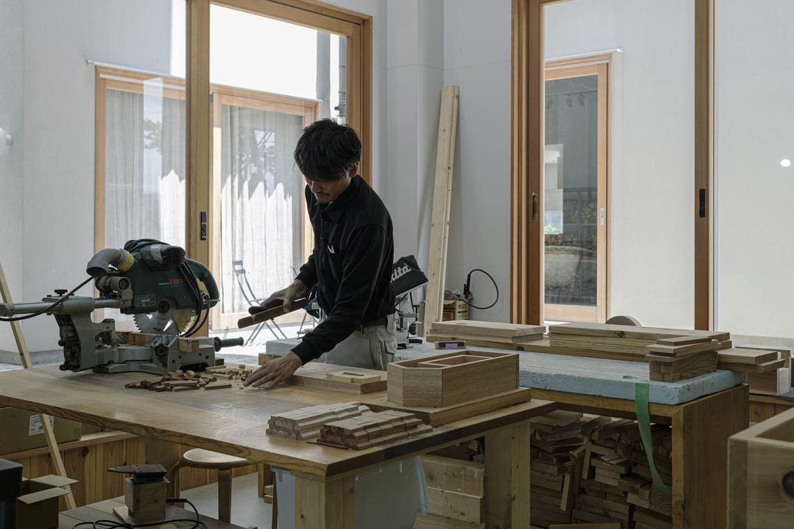 三谷勇太が撮影した「企業向け宣材写真」の写真